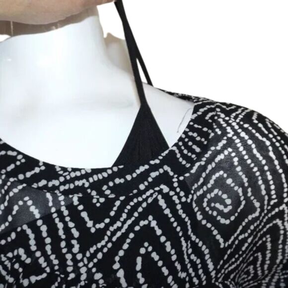 LOFT Dress, S, Black/White Geo print, 2 piece/Slip, Sash Belt, Short Sleeves - Picture 5 of 13